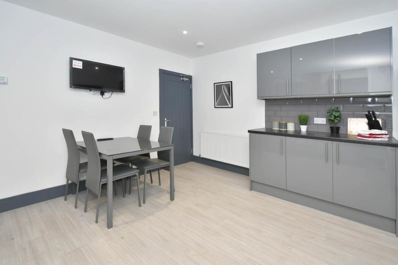 Townhouse @ Princes Road Stoke Экстерьер фото