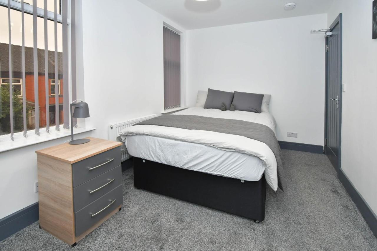 Townhouse @ Princes Road Stoke Экстерьер фото